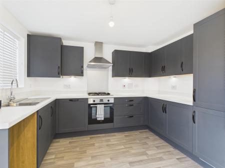 3 bedroom Semi-detached house for sale in Flint Avenue, Bedhampton, Havant, PO9