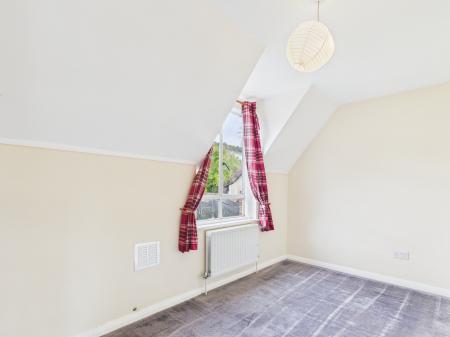 3 bedroom End of terrace house for sale in Harleston Rd, Wymering, Portsmouth, PO6