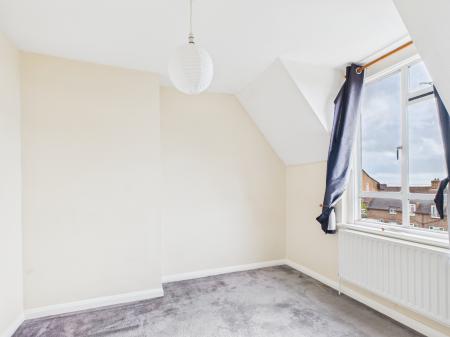 3 bedroom End of terrace house for sale in Harleston Rd, Wymering, Portsmouth, PO6