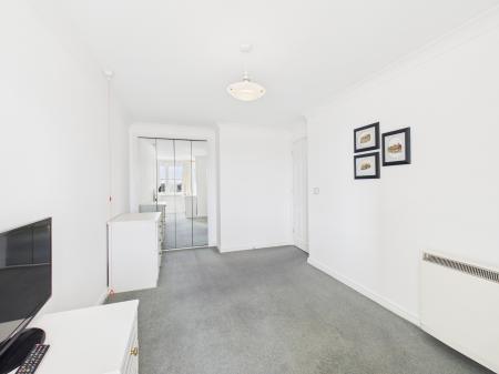 1 bedroom Retirement property for sale in Havant Road, Cosham, Portsmouth, PO6