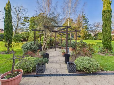 1 bedroom Retirement property for sale in Havant Road, Cosham, Portsmouth, PO6