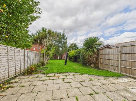 3 bedroom Semi-detached house for sale in Oak Road, Fareham, PO15