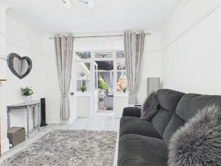 3 bedroom Terraced House for sale in Salisbury Road, Cosham, Portsmouth, PO6