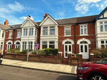 3 bedroom Terraced House for sale in Salisbury Road, Cosham, Portsmouth, PO6