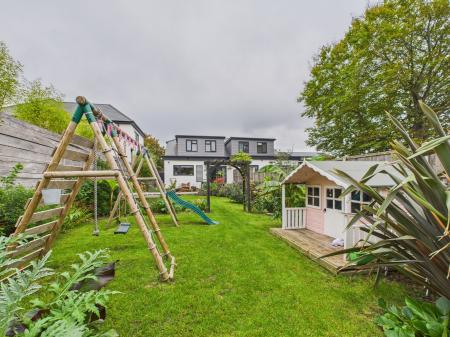 4 bedroom Semi-detached house for sale in Uplands Road, Drayton, Portsmouth, PO6