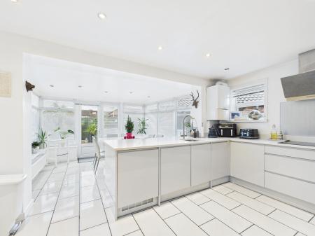 3 bedroom Semi-detached house for sale in Foxley Drive, Anchorage Park, Portsmouth, PO3