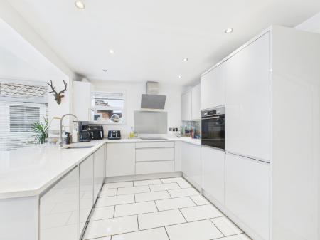 3 bedroom Semi-detached house for sale in Foxley Drive, Anchorage Park, Portsmouth, PO3