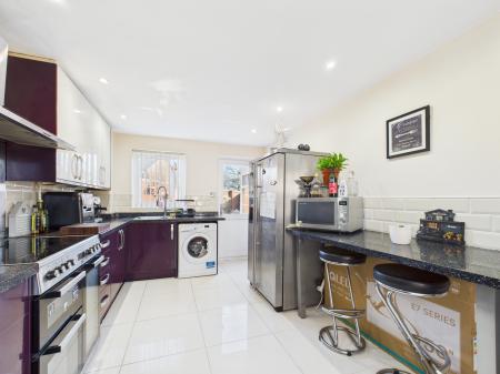 3 bedroom End of terrace house for sale in Brampton Lane, Anchorage Park, Portsmouth, PO3