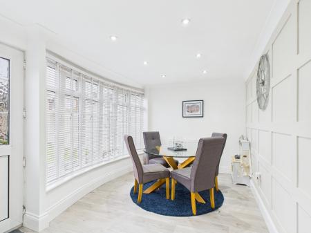 3 bedroom End of terrace house for sale in The Saltings, Farlington, Portsmouth, PO6