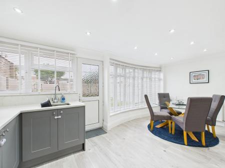 3 bedroom End of terrace house for sale in The Saltings, Farlington, Portsmouth, PO6