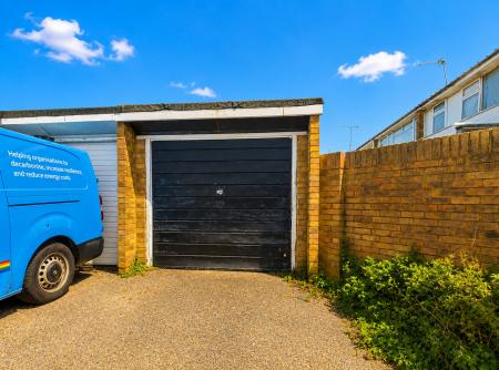 3 bedroom End of terrace house for sale in The Saltings, Farlington, Portsmouth, PO6