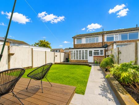 3 bedroom End of terrace house for sale in The Saltings, Farlington, Portsmouth, PO6