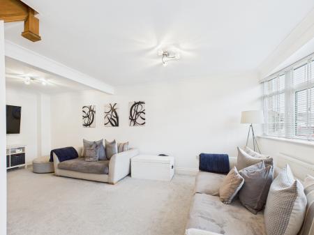 3 bedroom End of terrace house for sale in The Saltings, Farlington, Portsmouth, PO6