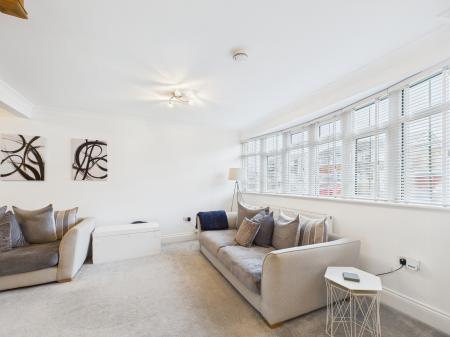 3 bedroom End of terrace house for sale in The Saltings, Farlington, Portsmouth, PO6