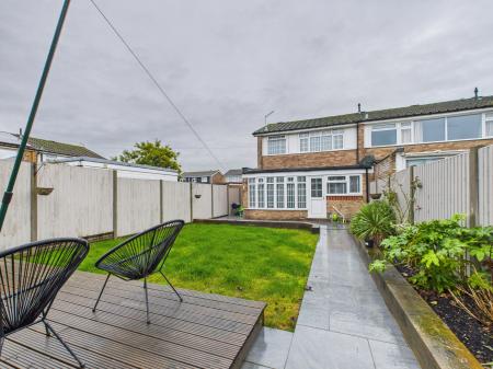 3 bedroom End of terrace house for sale in The Saltings, Farlington, Portsmouth, PO6