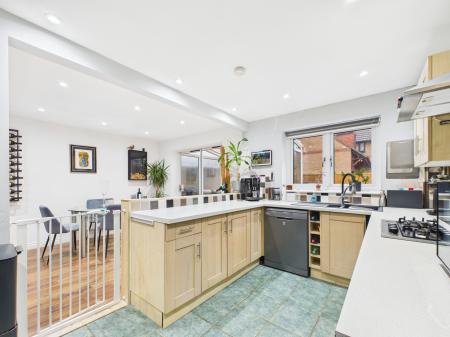 4 bedroom Detached house for sale in Holdenby Court, Anchorage Park, Portsmouth, PO3