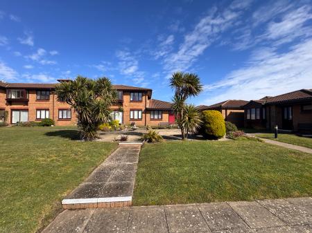 1 bedroom Detached bungalow for sale in Admiralty Road, Southbourne, BH6