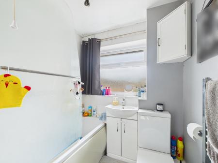 2 bedroom End of terrace house for sale in Bevan Road, Waterlooville, PO8