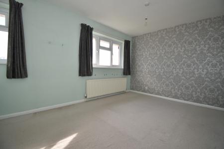 2 bedroom End of terrace house for sale in Bevan Road, Waterlooville, PO8