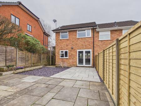 2 bedroom End of terrace house for sale in Bevan Road, Waterlooville, PO8