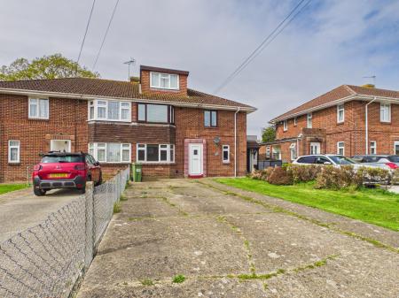 2 bedroom Flat for sale in Hillson Drive, Fareham, PO15