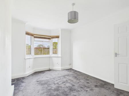 2 bedroom Flat for sale in Hillson Drive, Fareham, PO15