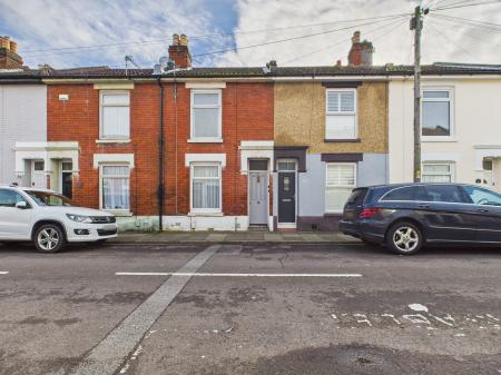 2 bedroom Terraced House to let in Lincoln Road, Fratton, Portsmouth, PO1