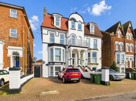 5 bedroom Semi-detached house for sale in Salisbury Road, Southsea, PO4
