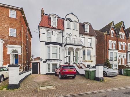 Salisbury Road, Southsea, PO4