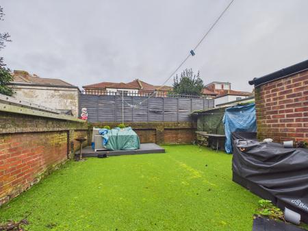 5 bedroom Semi-detached house for sale in Salisbury Road, Southsea, PO4