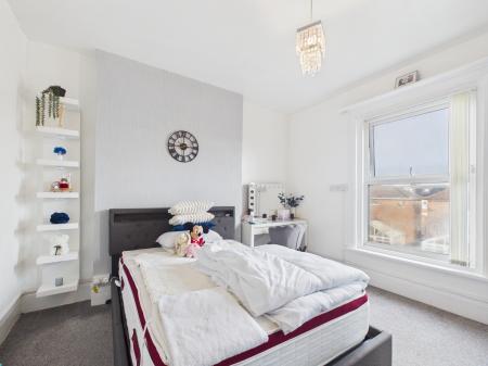 5 bedroom Semi-detached house for sale in Salisbury Road, Southsea, PO4