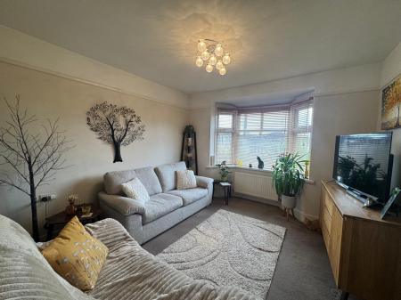 2 bedroom Flat for sale in Eastlake Avenue, Parkstone, Poole, BH12