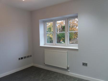 1 bedroom Apartment to let in Forest Grove House, London Road, Cowplain, Waterlooville PO8