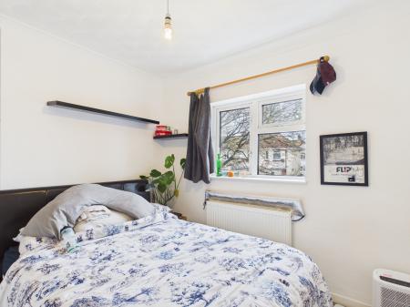 4 bedroom Terraced House for sale in Totland Road, Cosham, Portsmouth, PO6