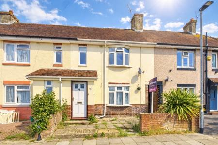 4 bedroom Terraced House for sale in Totland Road, Cosham, Portsmouth, PO6