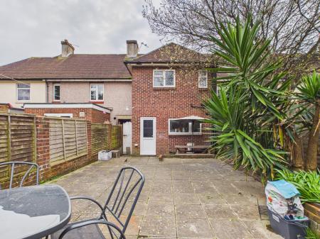 4 bedroom Terraced House for sale in Totland Road, Cosham, Portsmouth, PO6