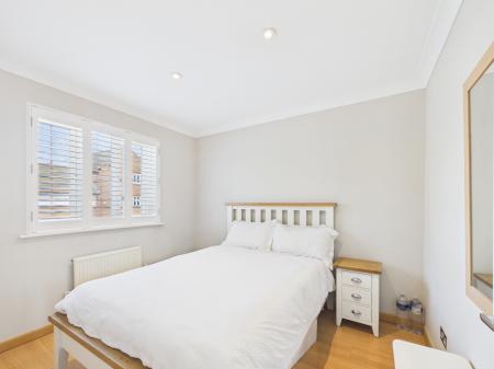 4 bedroom Semi-detached house for sale in Holcot Lane, Anchorage Park, Portsmouth, PO3