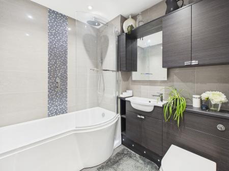 4 bedroom Semi-detached house for sale in Holcot Lane, Anchorage Park, Portsmouth, PO3