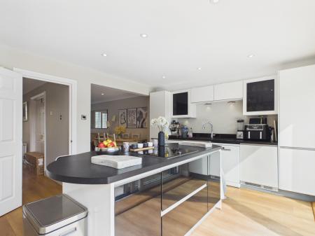 4 bedroom Semi-detached house for sale in Holcot Lane, Anchorage Park, Portsmouth, PO3