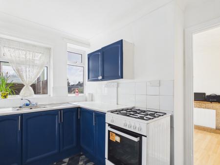 3 bedroom Semi-detached house for sale in Fifth Ave, Cosham, Portsmouth, PO6