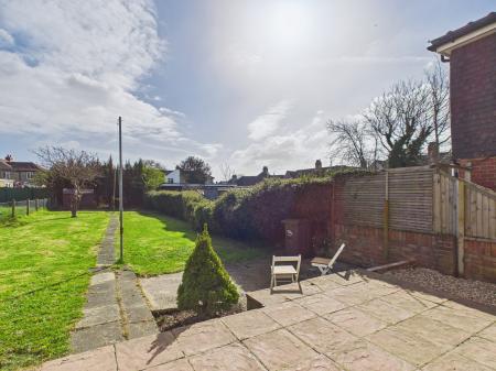 3 bedroom Semi-detached house for sale in Fifth Ave, Cosham, Portsmouth, PO6