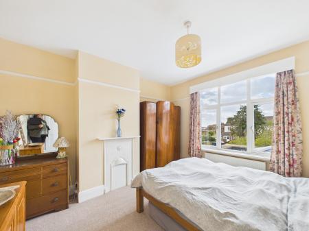 4 bedroom Semi-detached house for sale in Rectory Avenue, Farlington, Portsmouth, PO6