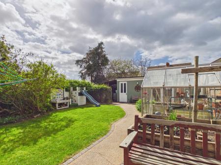 4 bedroom Semi-detached house for sale in Rectory Avenue, Farlington, Portsmouth, PO6