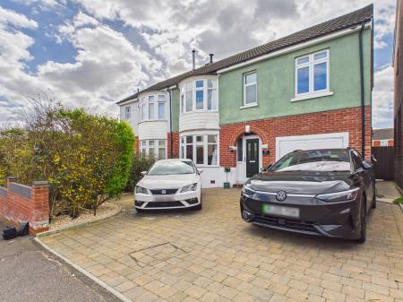 4 bedroom Semi-detached house for sale in Rectory Avenue, Farlington, Portsmouth, PO6