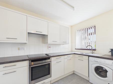 2 bedroom Terraced House for sale in Station Road, Drayton, Portsmouth, PO6