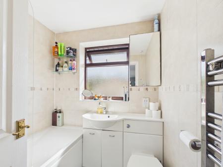 3 bedroom Semi-detached house for sale in Cornbrook Grove, Waterlooville, PO7