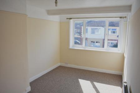 2 bedroom Flat to let in Greenlea Grove, Gosport, PO12