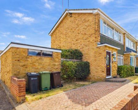 3 bedroom End of terrace house for sale in The Saltings, Farlington, Portsmouth, PO6
