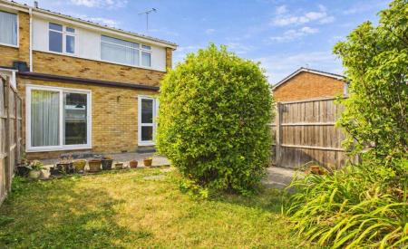 3 bedroom End of terrace house for sale in The Saltings, Farlington, Portsmouth, PO6