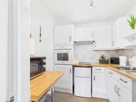 1 bedroom Flat for sale in Admiralty Road, Bournemouth, BH6